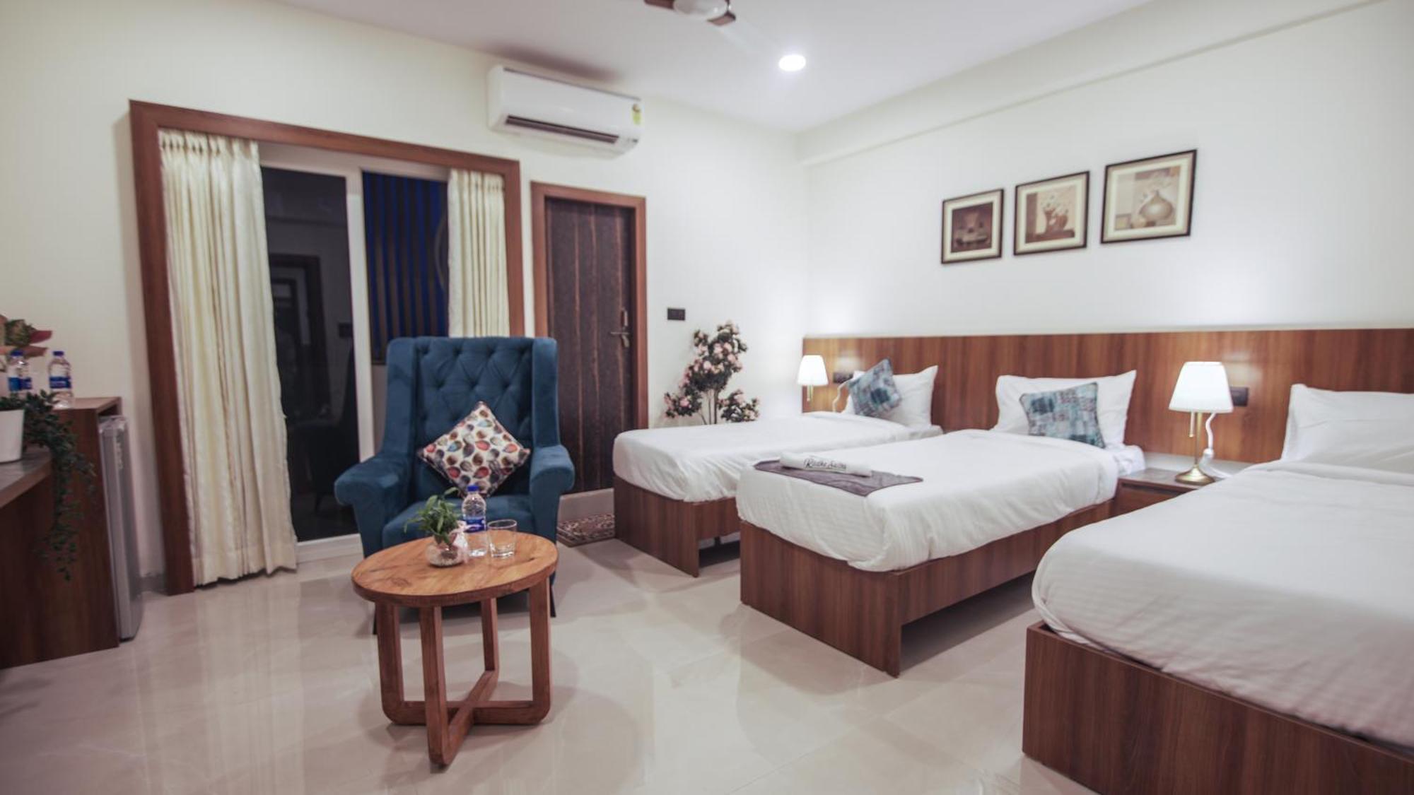 Radhe Suites Хайдарабад Экстерьер фото